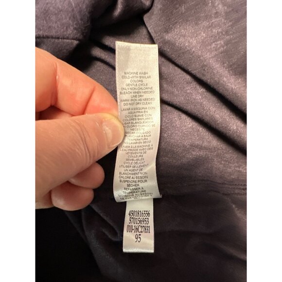 Chico's Plum Purple Microfiber Long Sleeve Button Front Stretch Blouse Sz 2 US L - Picture 7 of 8